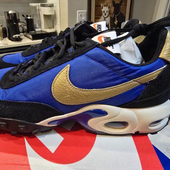 Nike Air Max Waffle SP Hyper Blue Metallic Gold Black FV6946-400 Men's 11.5 NEW - Picture 1 of 14